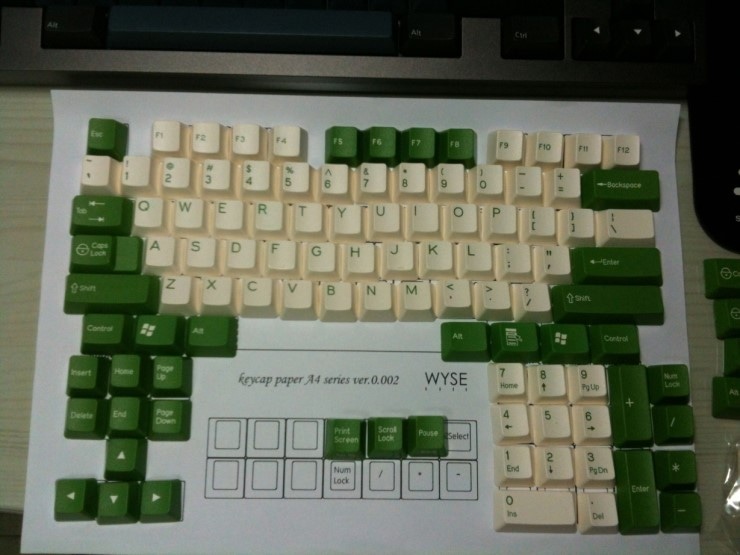 DCS CCNG R1 Geekhack keycap set